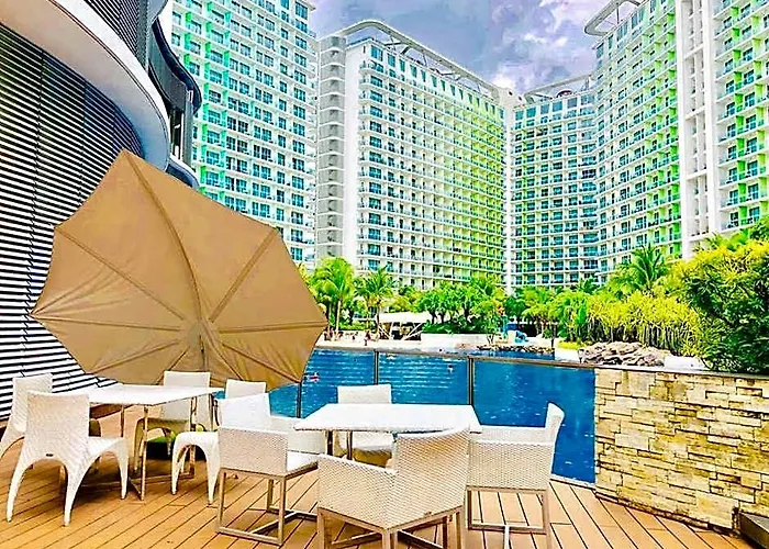 Hotel Azure C4 Beachpool Balcony Wifi Multiple Units 4*